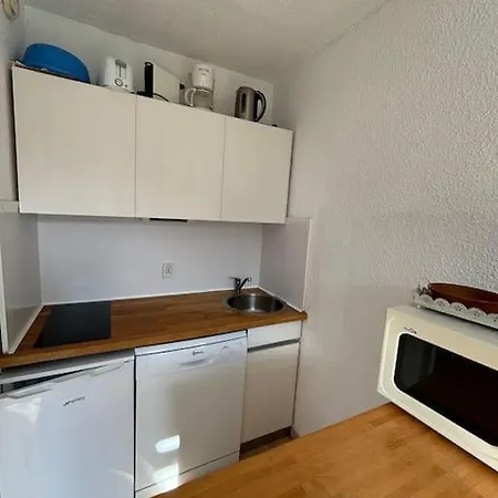 Super à La Résidence Cantoural Apartamento